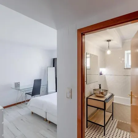 Spacious 3-Bedroom Condo In Lisbon Exterior photo