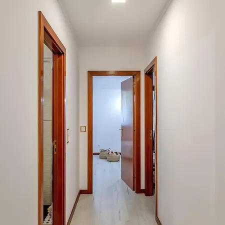 Spacious 3-Bedroom Condo In Lisbon Exterior photo